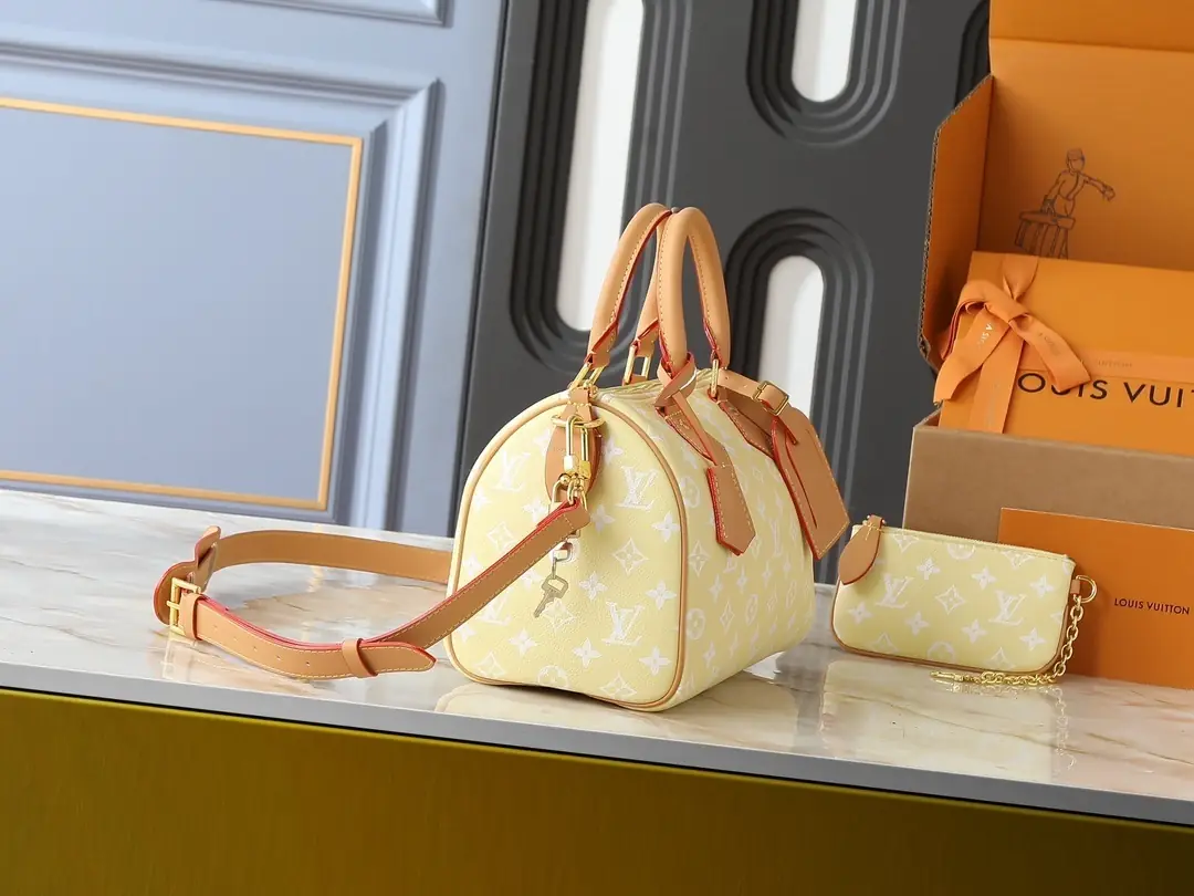 M13902/M24423/071/25X15X15CM gallery