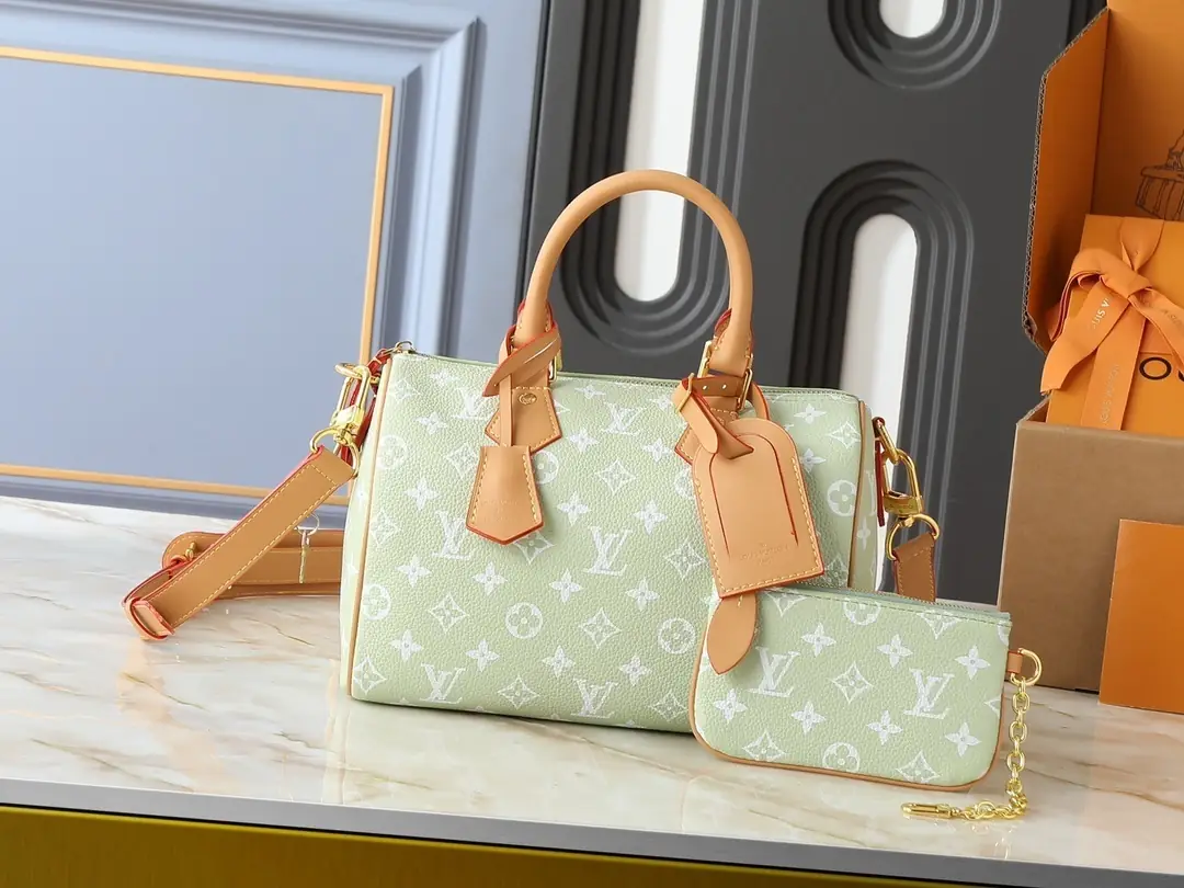 M13902/M24423/071/25X15X15CM gallery