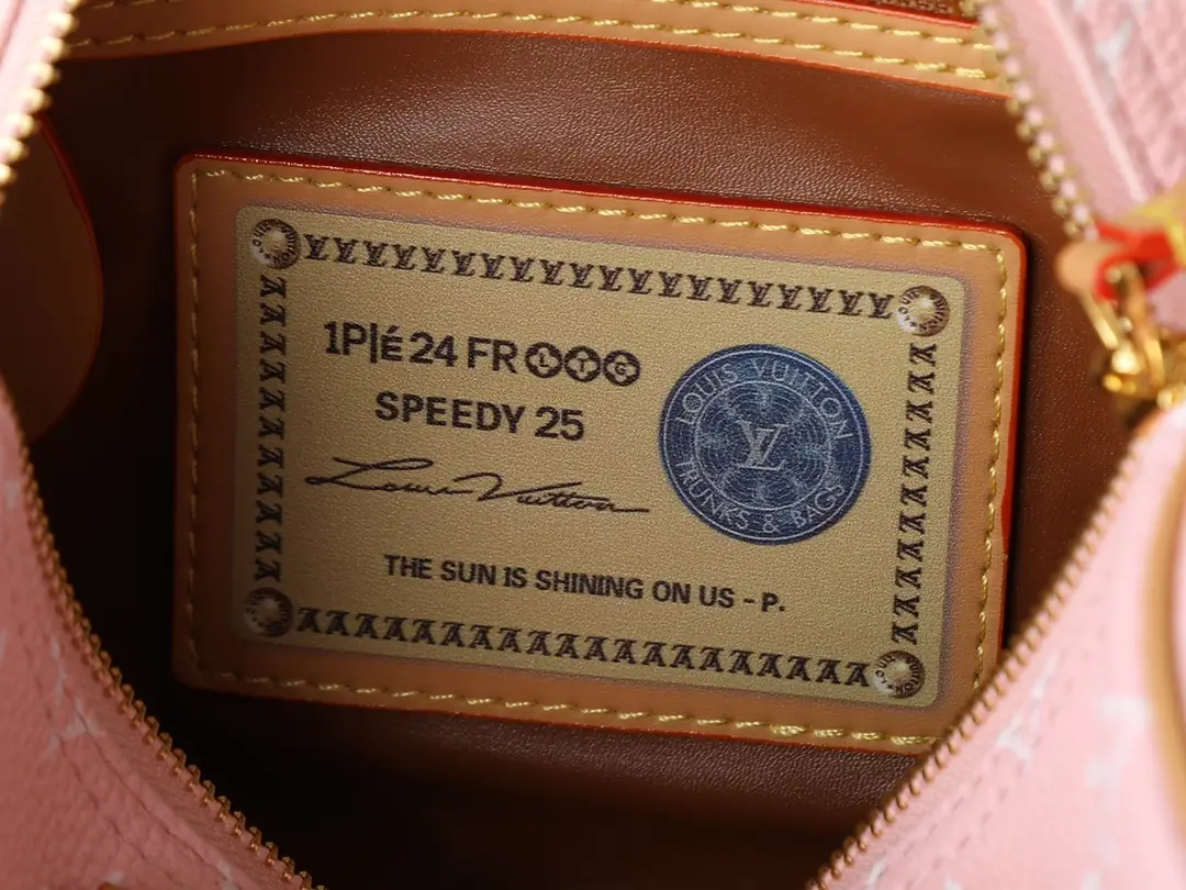 M13902/M24423/071/25X15X15CM gallery