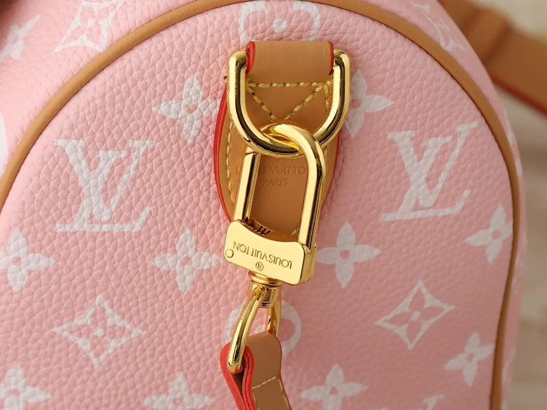 M13902/M24423/071/25X15X15CM gallery