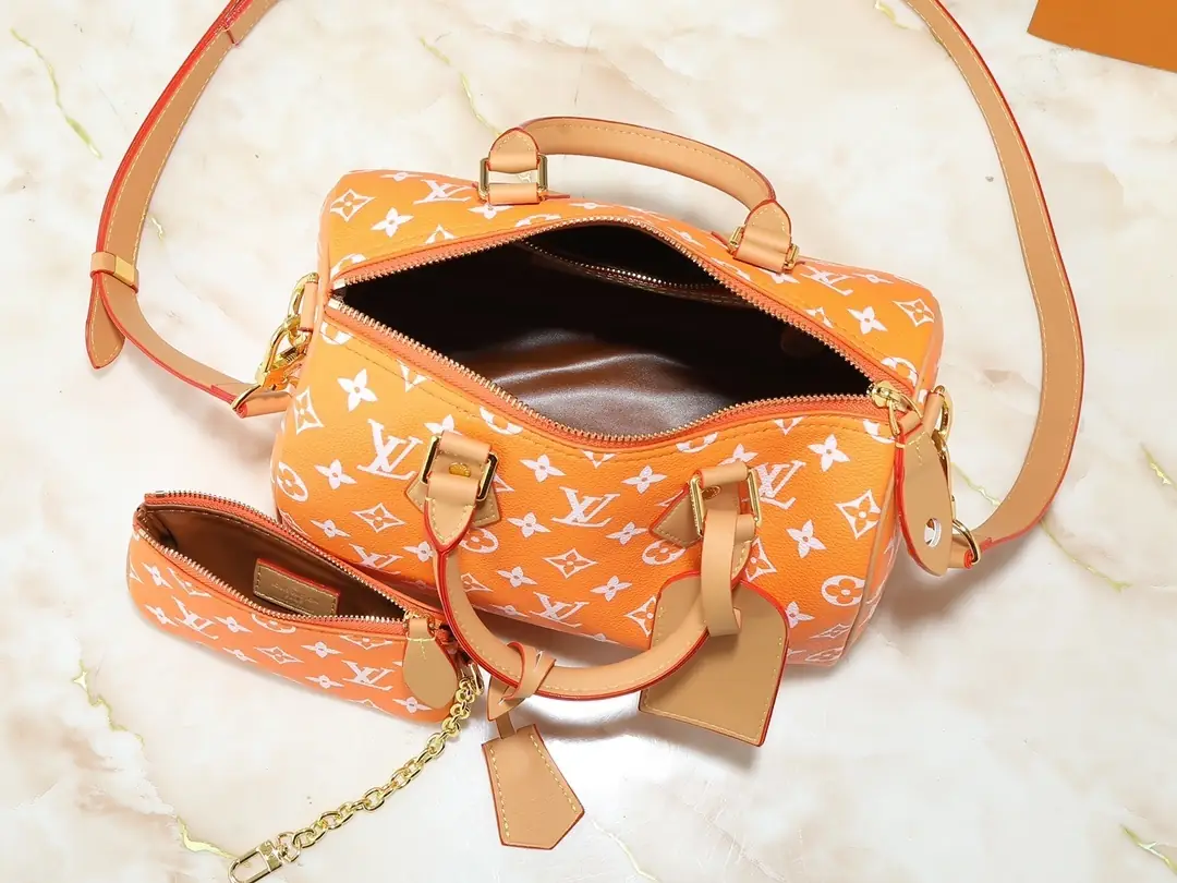 M13902/M24423/071/25X15X15CM gallery