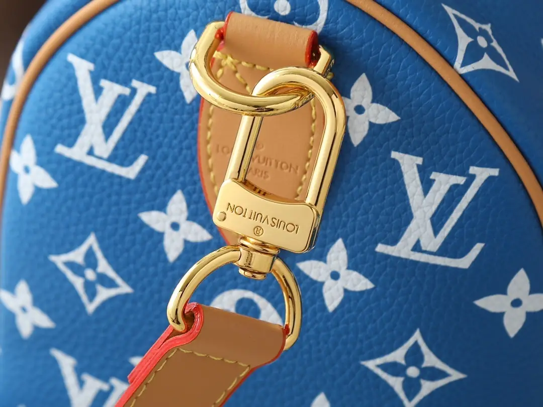 M13902/M24423/071/25X15X15CM gallery