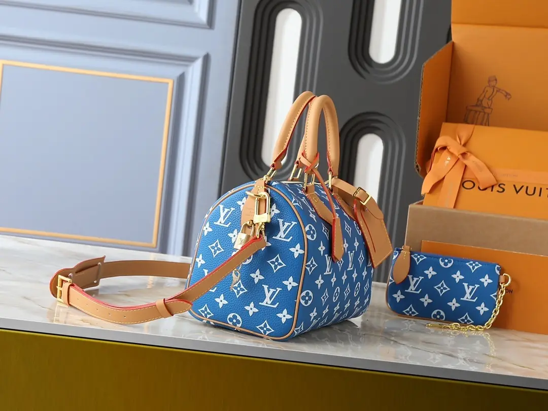 M13902/M24423/071/25X15X15CM gallery