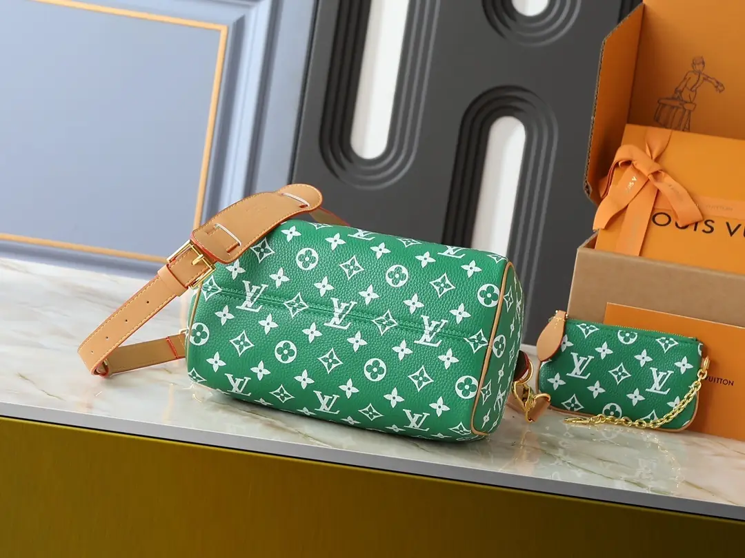 M13902/M24423/071/25X15X15CM gallery