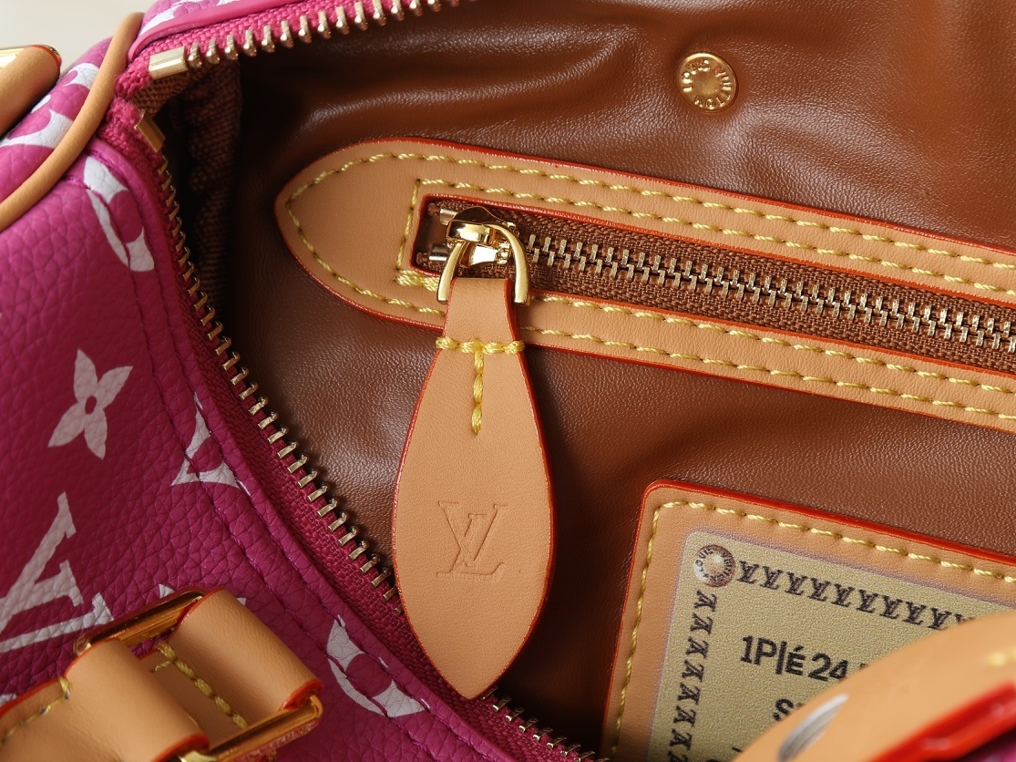 M13902/M24423/071/25X15X15CM gallery