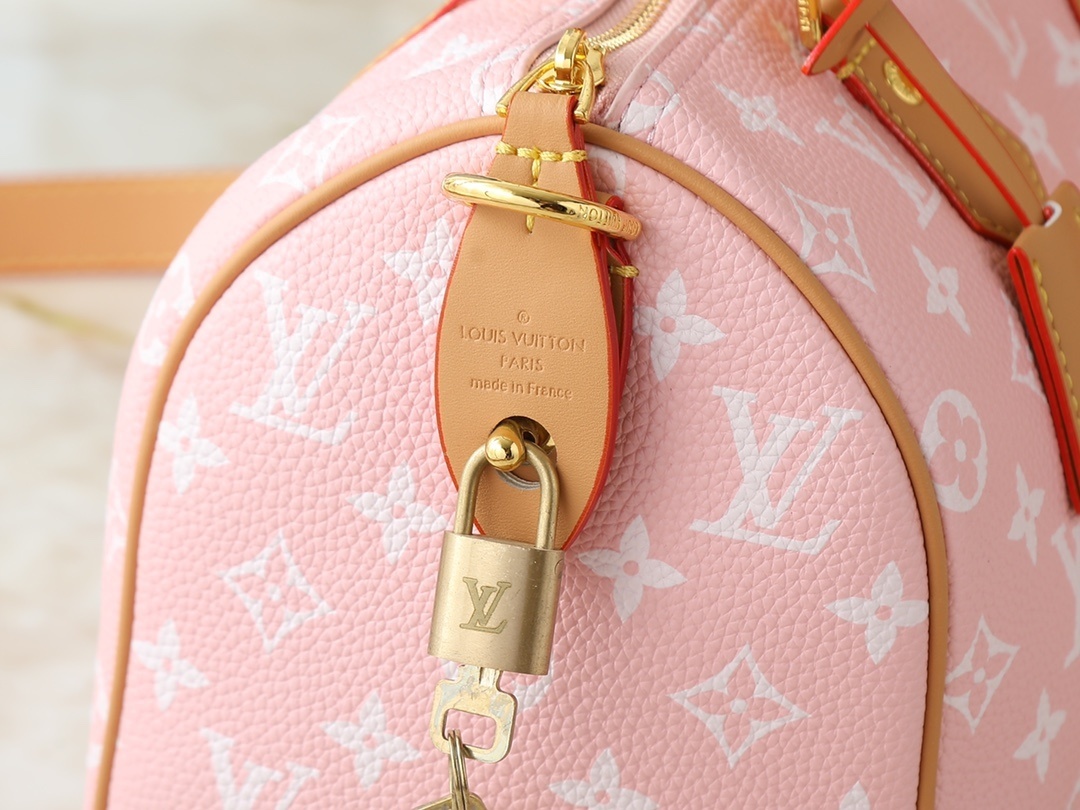 M13902/M24423/071/25X15X15CM gallery