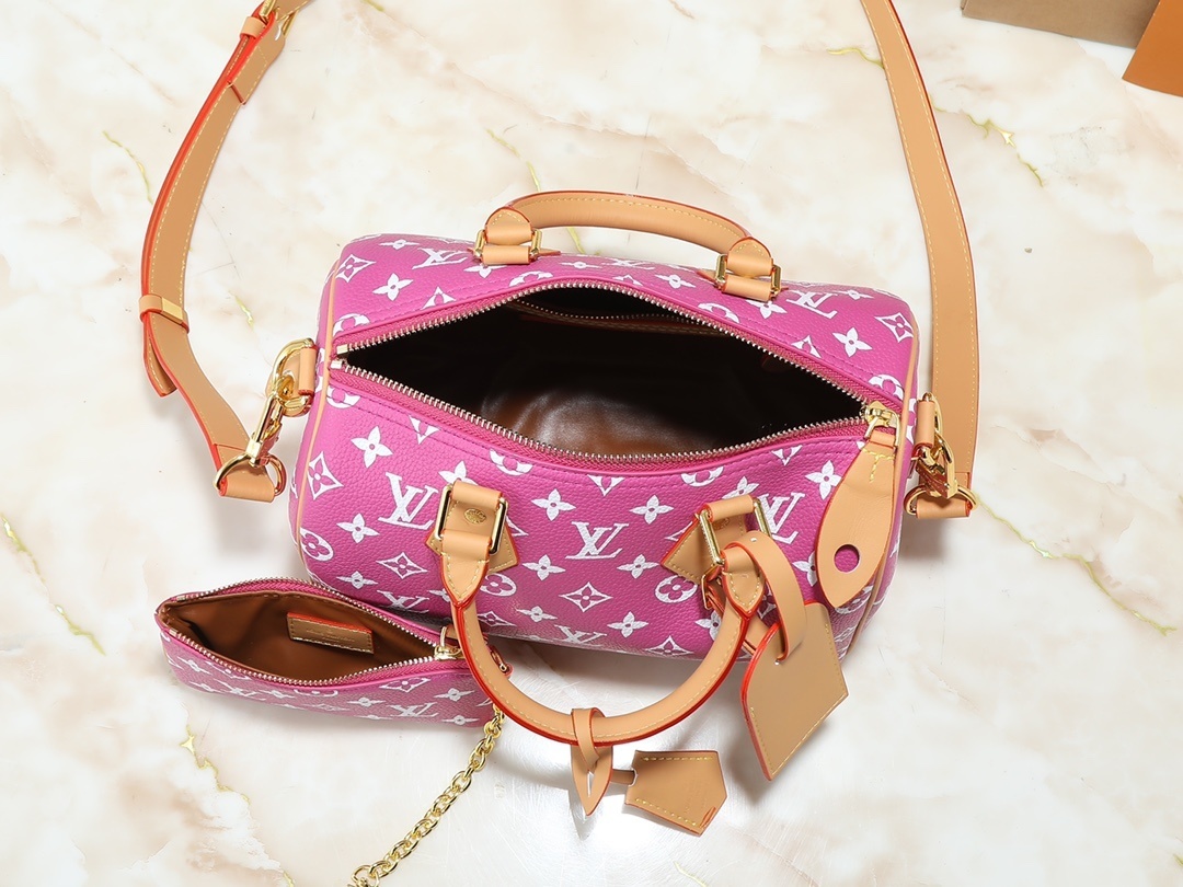 M13902/M24423/071/25X15X15CM gallery