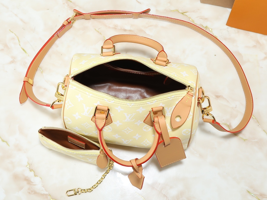 M13902/M24423/071/25X15X15CM gallery