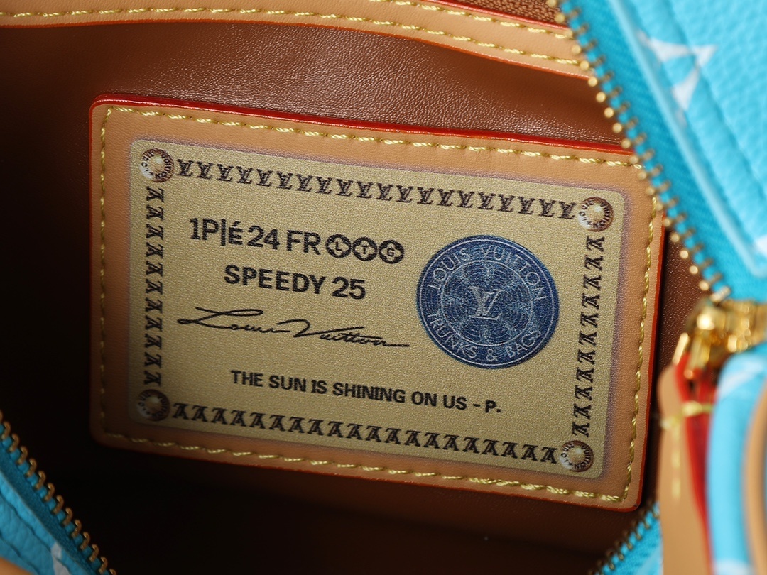 M13902/M24423/071/25X15X15CM gallery