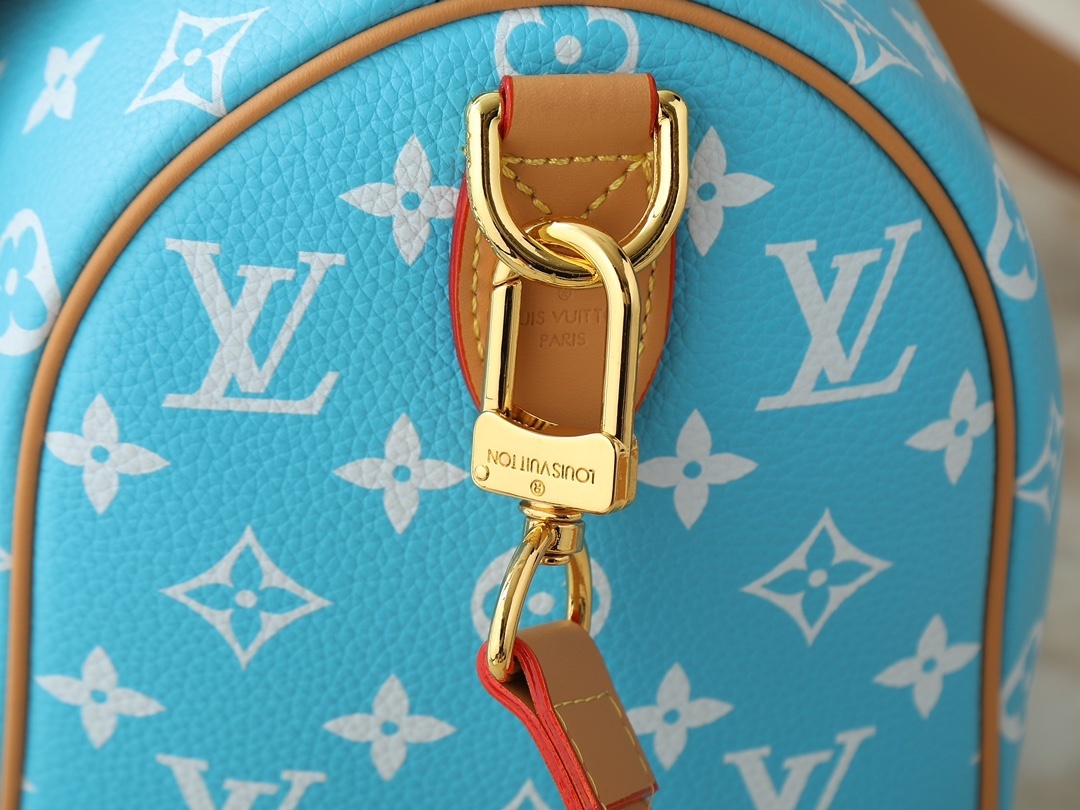 M13902/M24423/071/25X15X15CM gallery