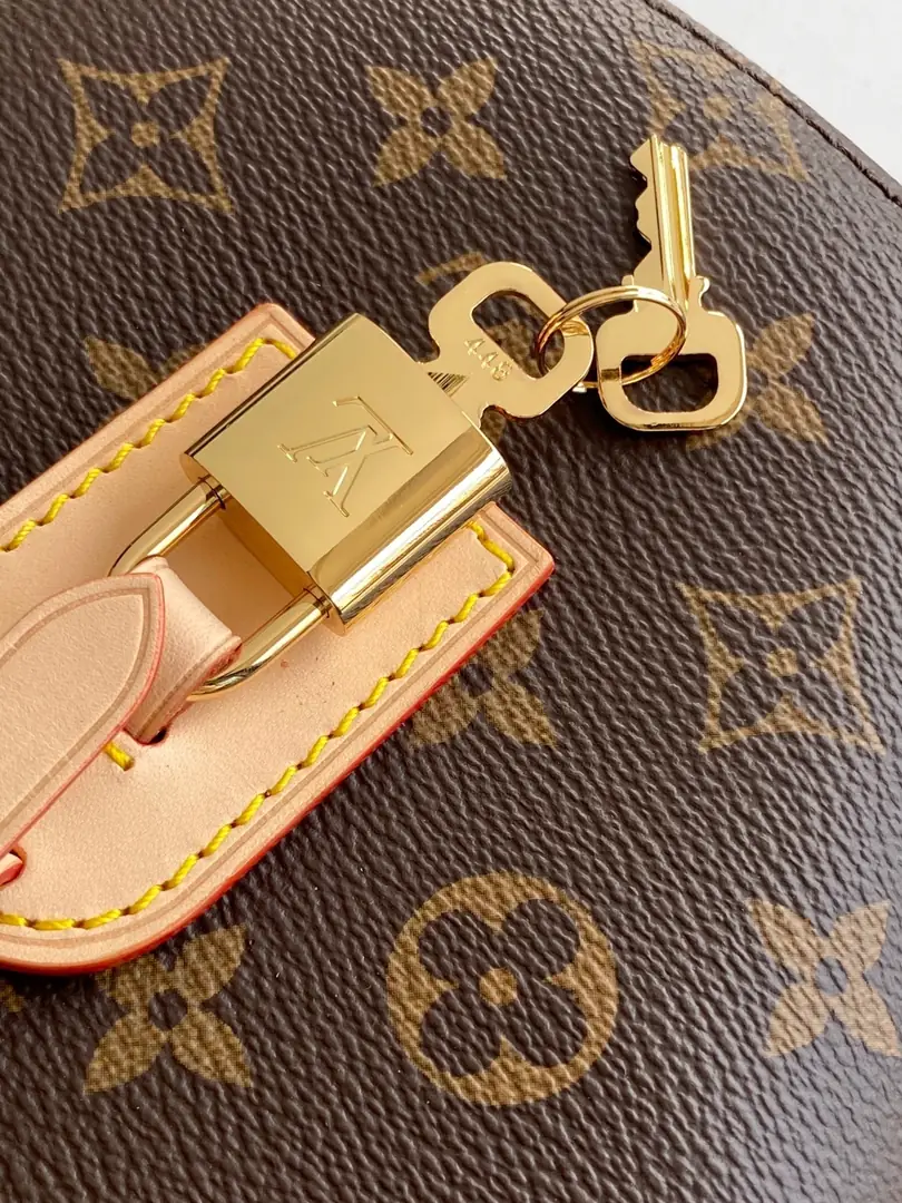 M14680顶级原单/006/12CM*18CM*7CM gallery