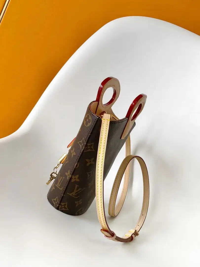 M14680顶级原单/006/12CM*18CM*7CM gallery