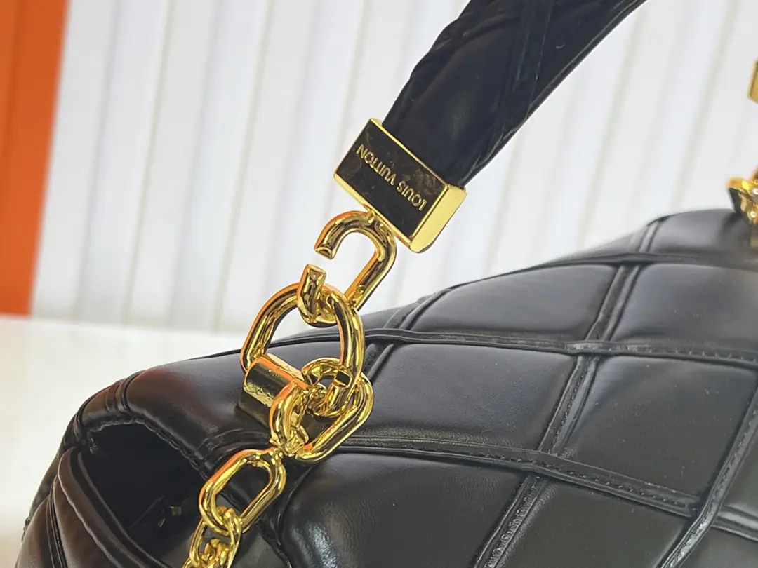 M23689/M22891/071/23CM*16CM*10CM gallery