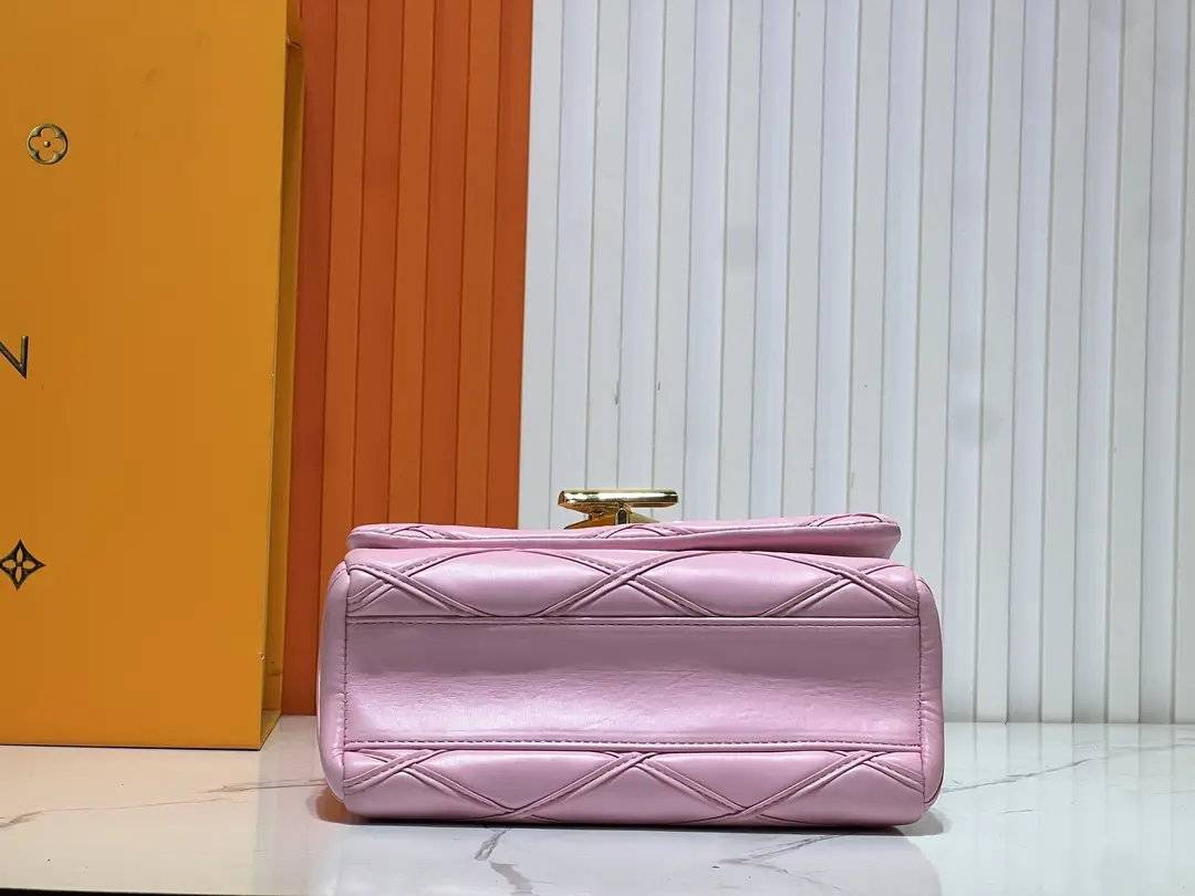 M23689/M22891/071/23CM*16CM*10CM gallery