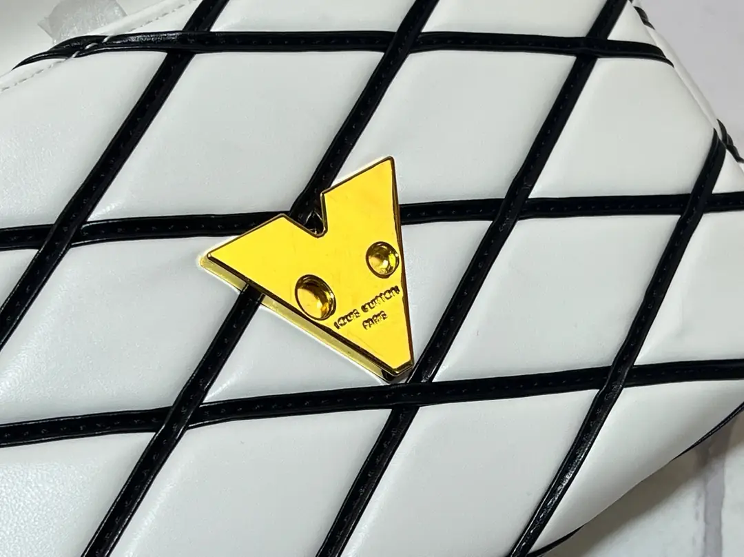 M23689/M22891/081/23x16x10CM gallery