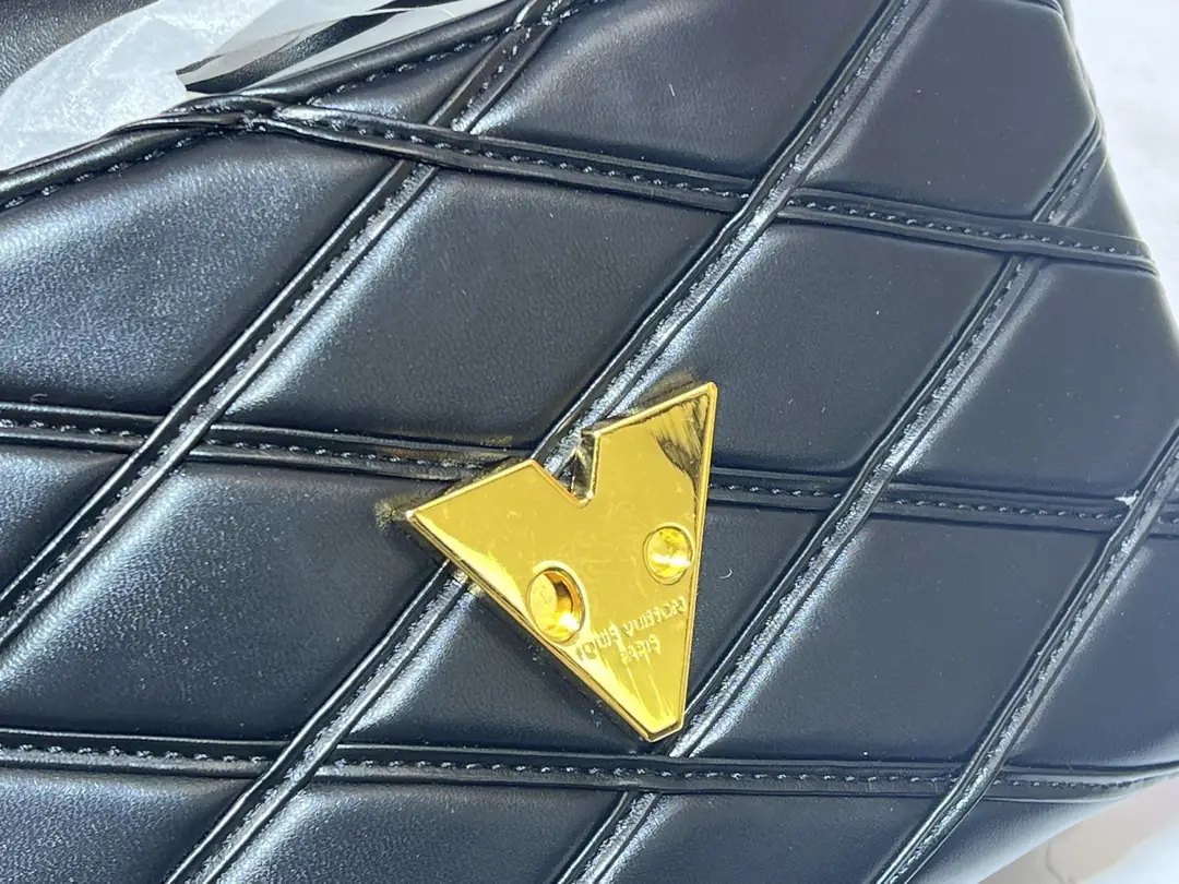 M23689/M22891/081/23x16x10CM gallery