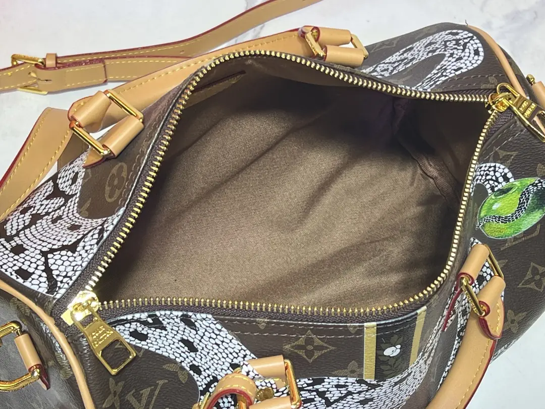 M40391/081/30x21x17CM gallery