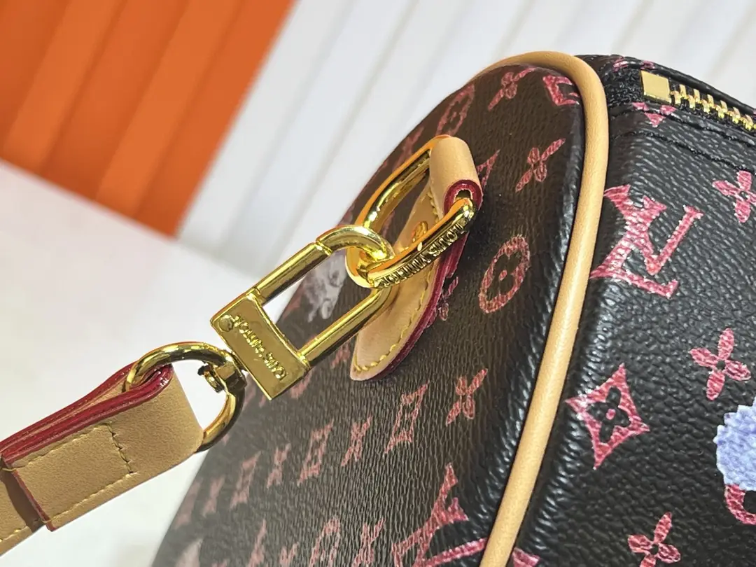 M40391/081/30x21x17CM gallery