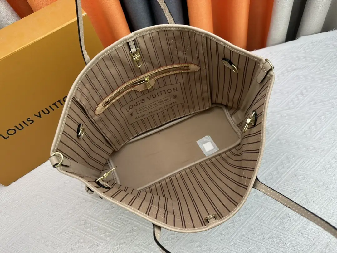 M40995/M12256/071/31x28x14CM gallery