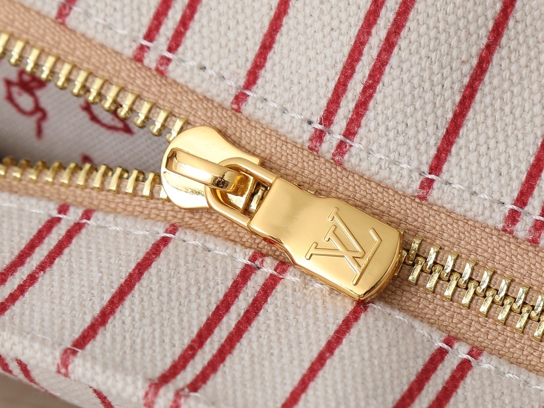 M45199/M15121/M15128/061/37CM*37CM*2CM gallery