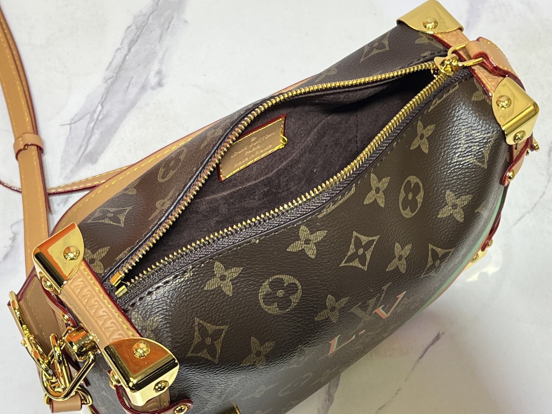 M46358 gallery