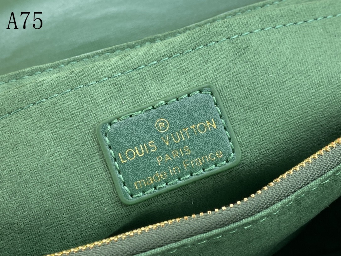 M58550 A75021 M58550灰 58664绿 58549玫红 58549黑 58552白色 尺寸：24x14x9cm gallery