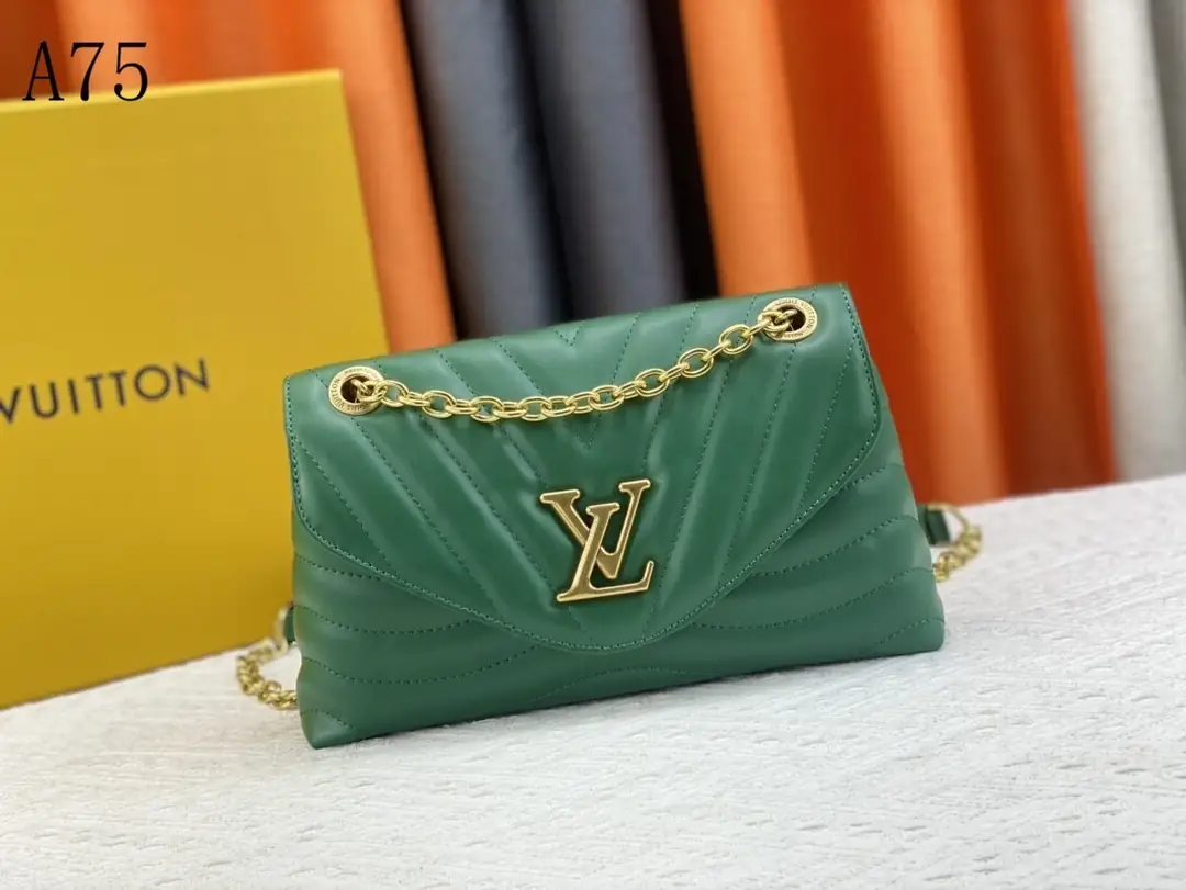 M58550 A75021 M58550灰 58664绿 58549玫红 58549黑 58552白色 尺寸：24x14x9cm gallery