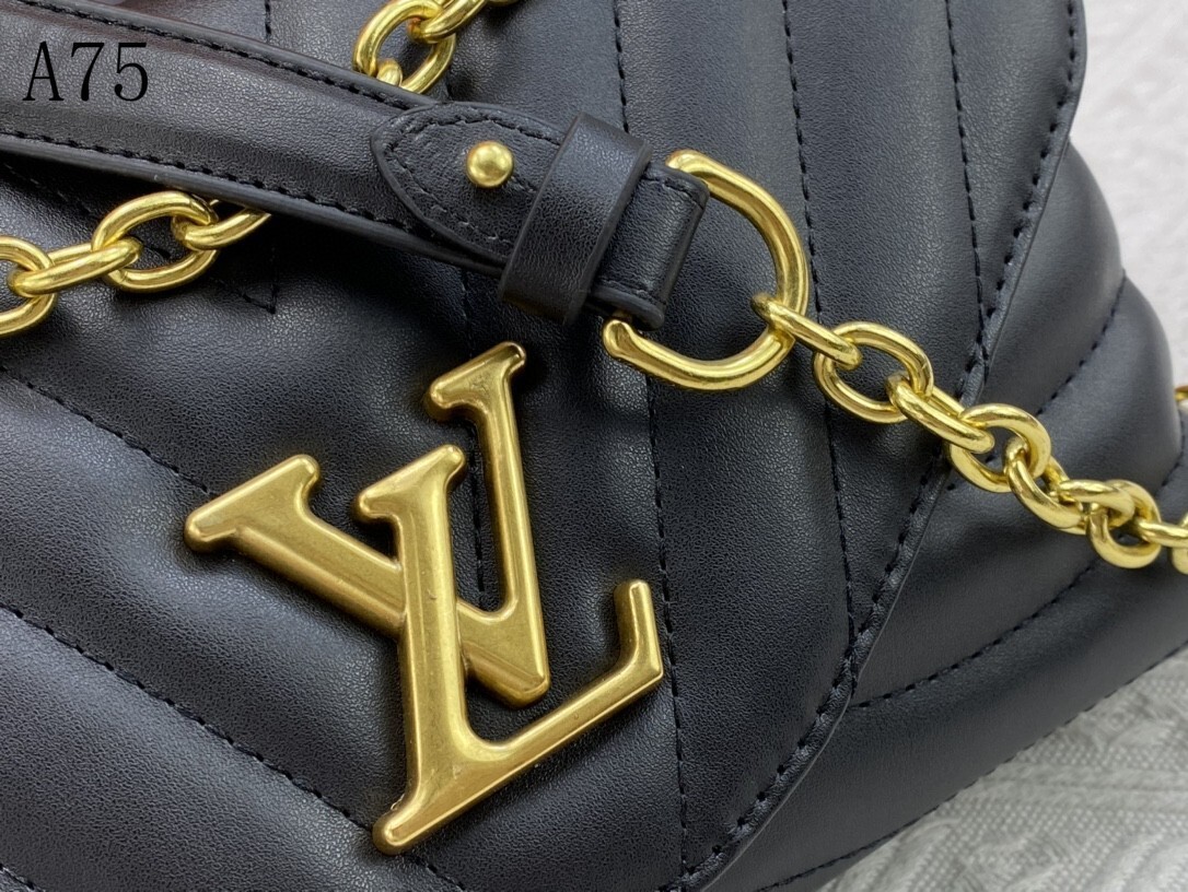 M58550 A75021 M58550灰 58664绿 58549玫红 58549黑 58552白色 尺寸：24x14x9cm gallery