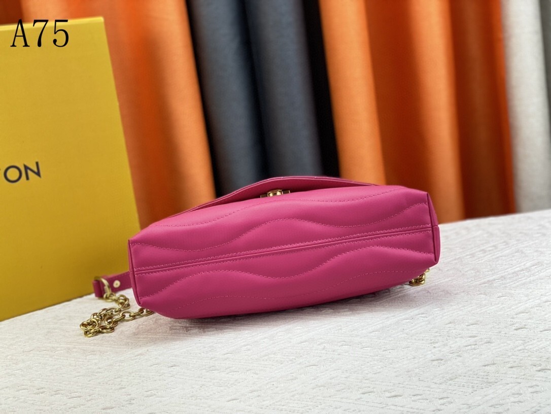 M58550 A75021 M58550灰 58664绿 58549玫红 58549黑 58552白色 尺寸：24x14x9cm gallery