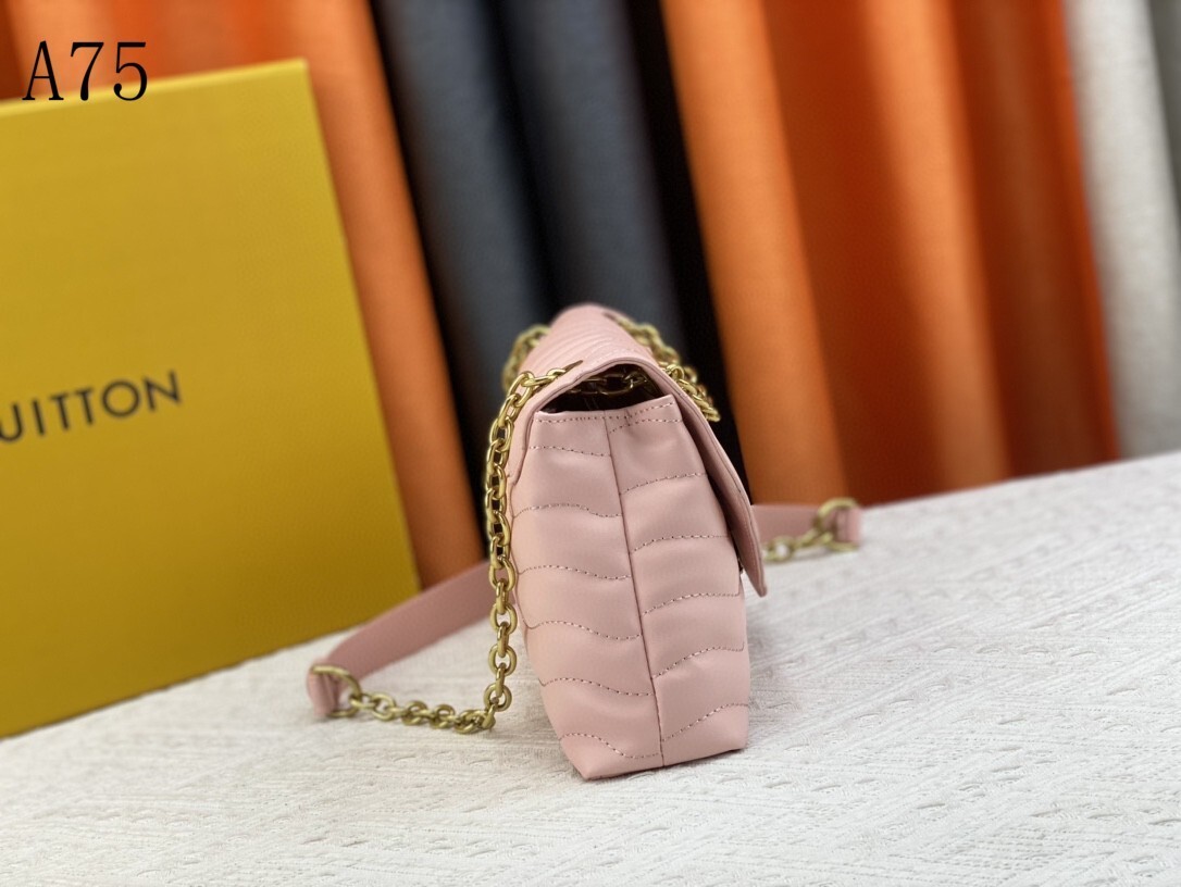 M58550 A75021 M58550灰 58664绿 58549玫红 58549黑 58552白色 尺寸：24x14x9cm gallery