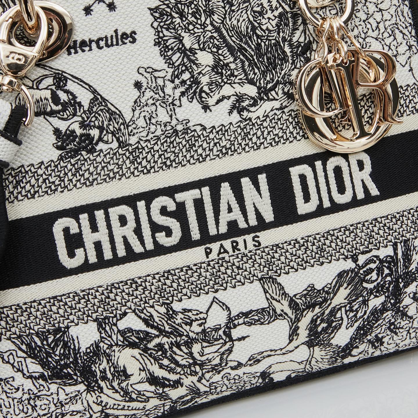 M8002/053/24X20X11CM gallery