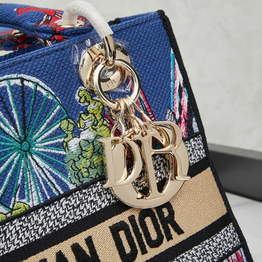 M8002/053/24X20X11CM gallery