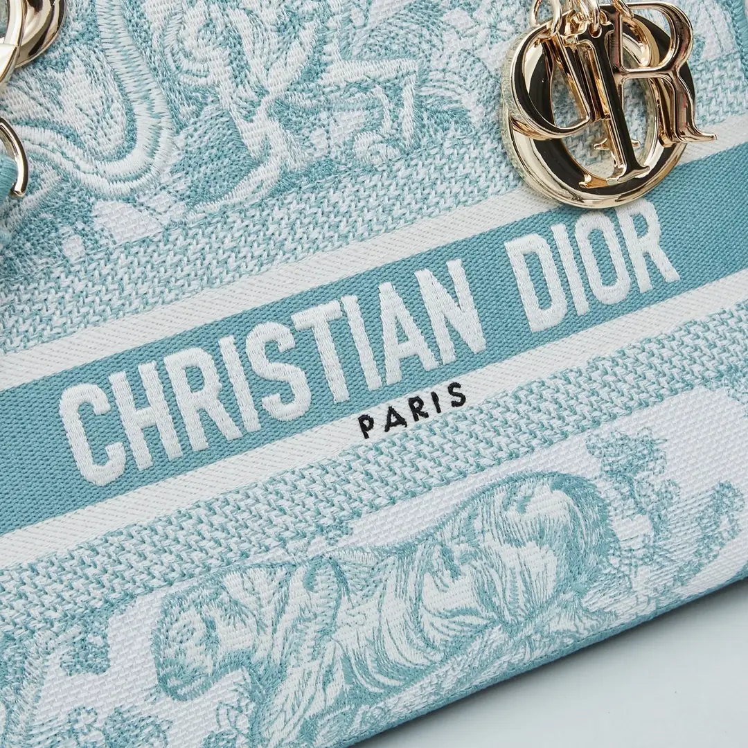 M8002/053/24X20X11CM gallery