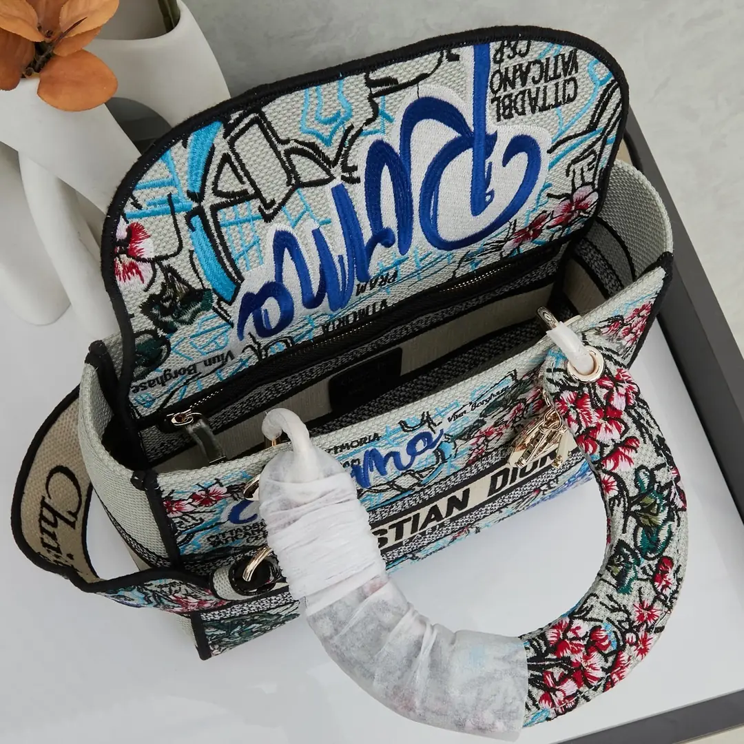 M8002/053/24X20X11CM gallery