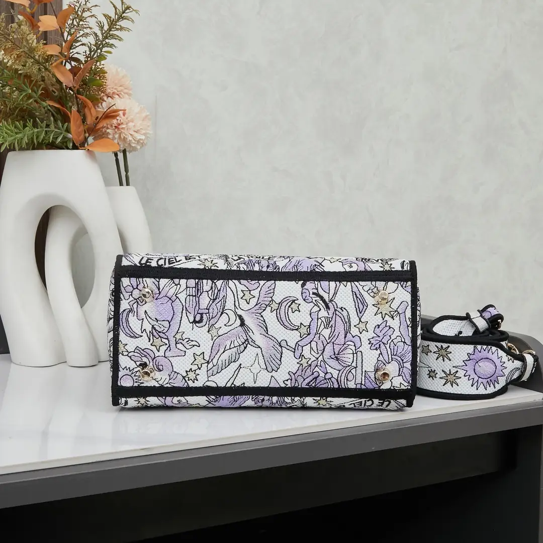 M8002/053/24X20X11CM gallery