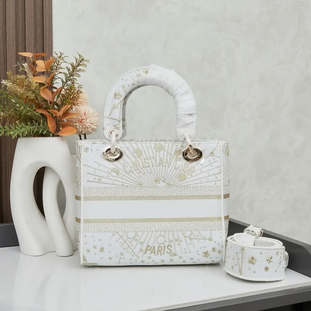 M8002/053/24X20X11CM gallery