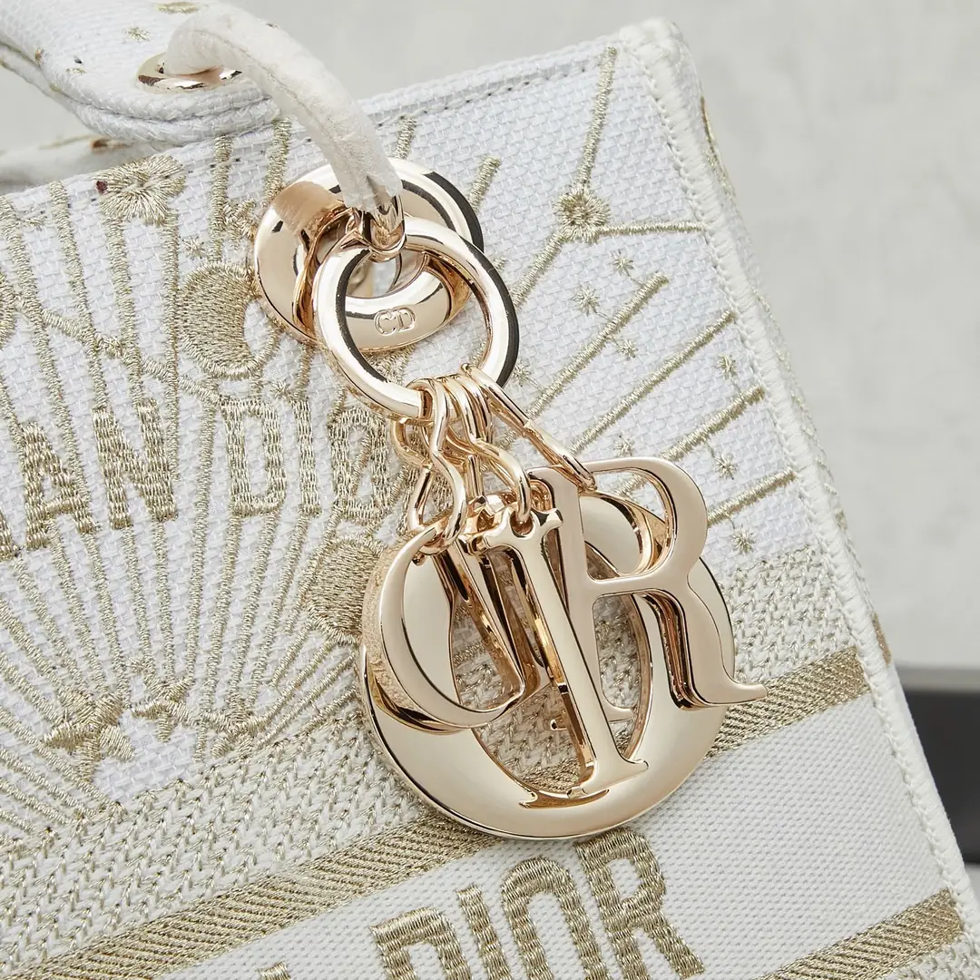 M8002/053/24X20X11CM gallery