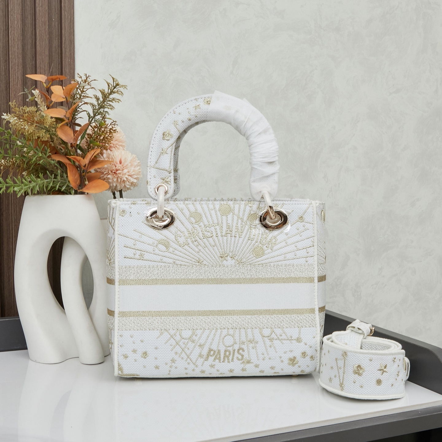 M8002/053/24X20X11CM gallery