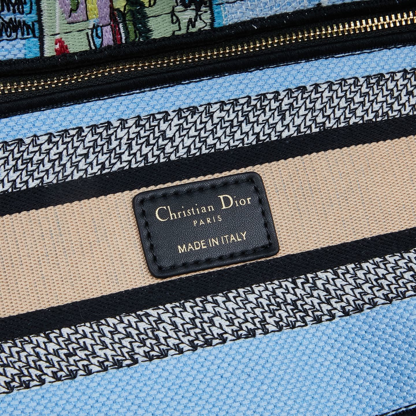 M8002/053/24X20X11CM gallery