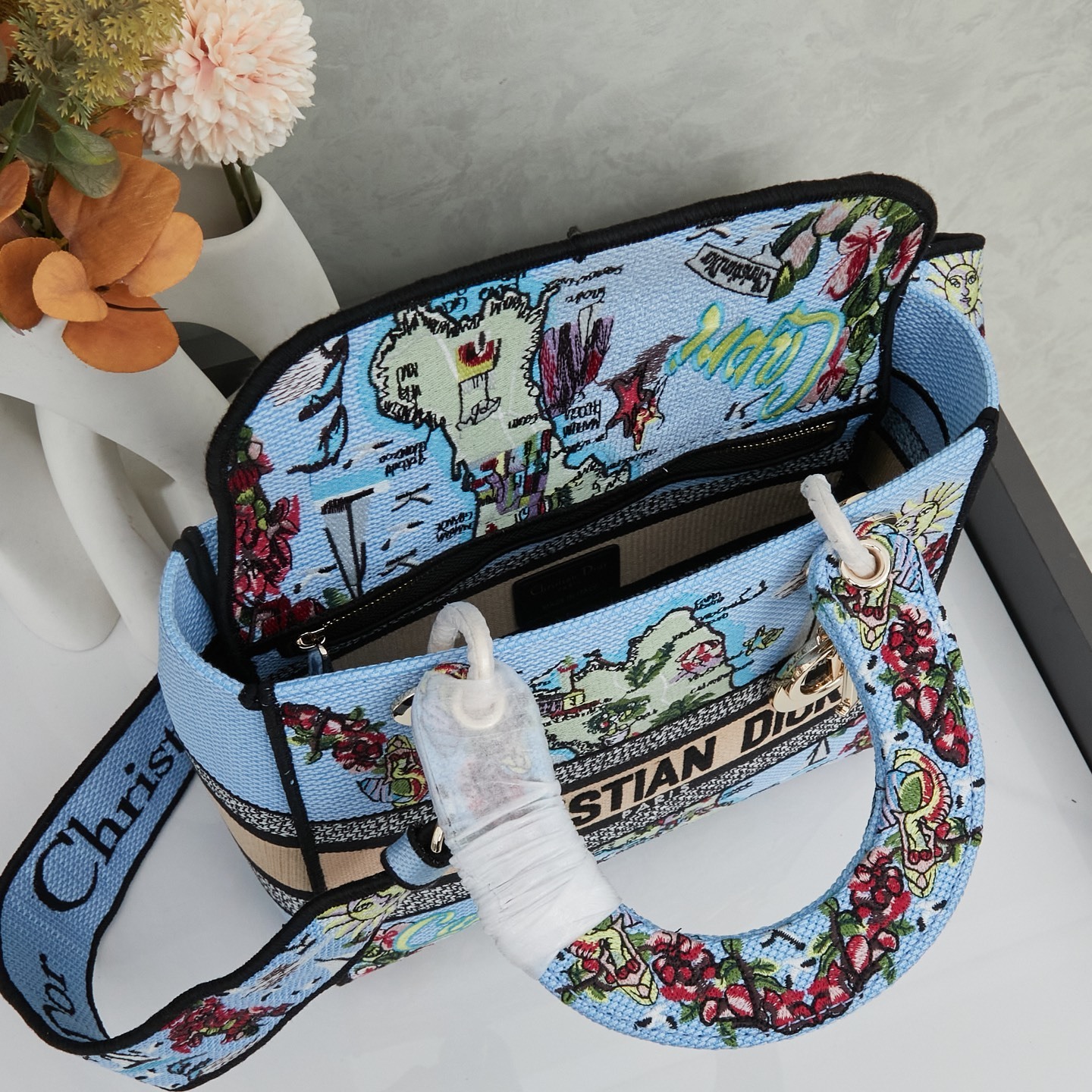 M8002/053/24X20X11CM gallery