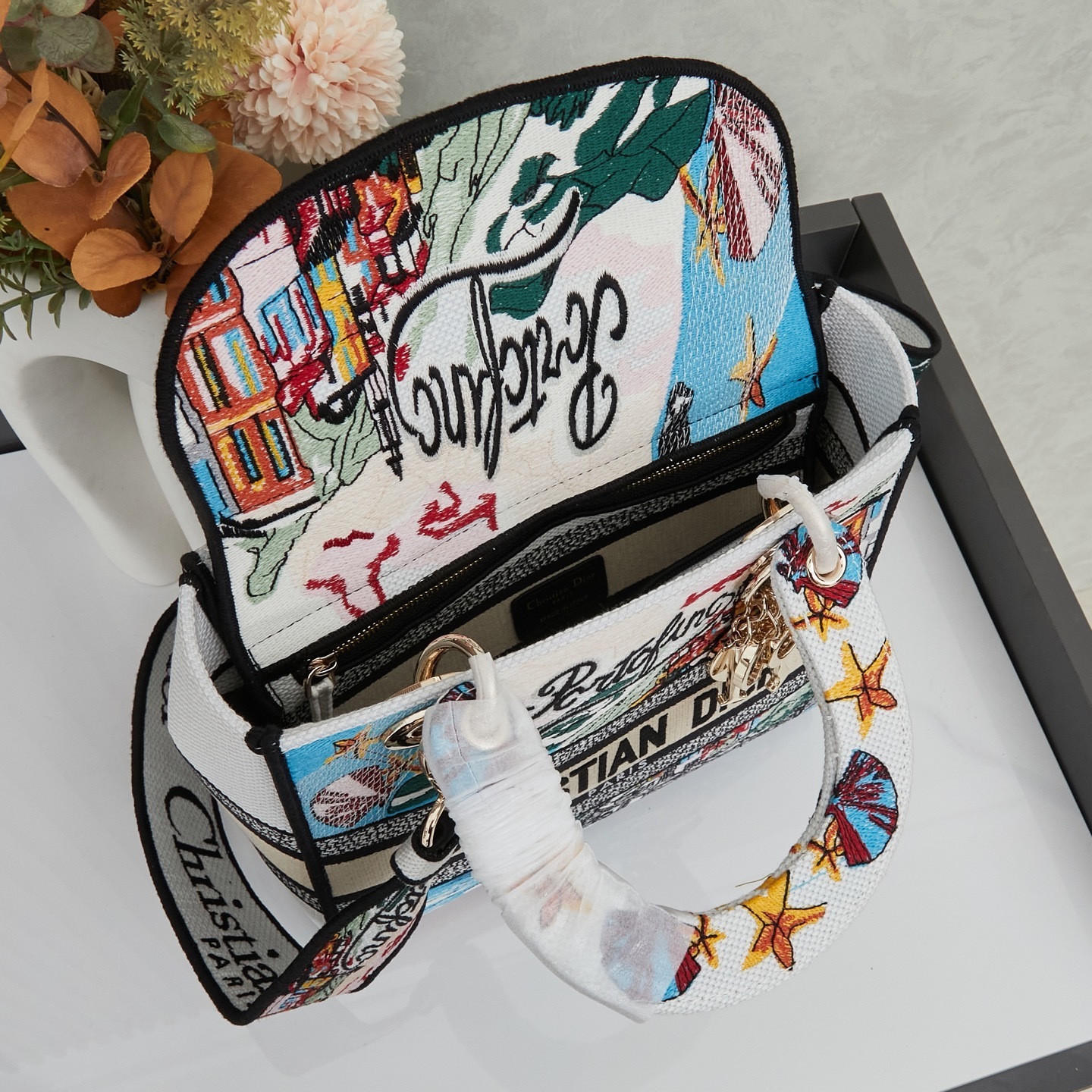 M8002/053/24X20X11CM gallery