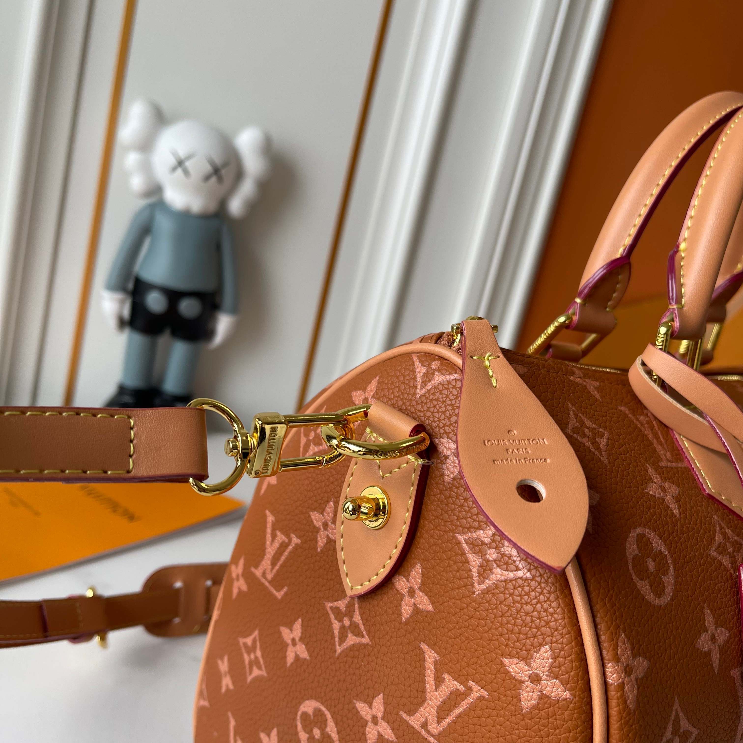 M89119/M17281/071/25X15X15CM gallery