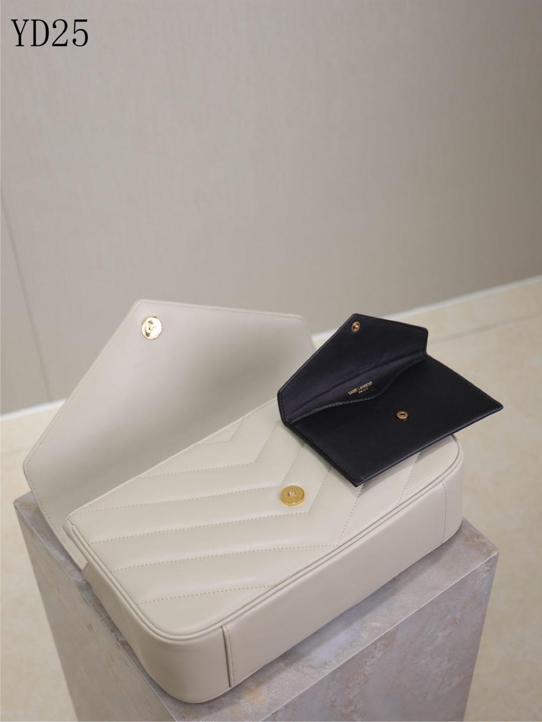 YD25075  型号：801439~ 尺寸：29×17×8cm gallery