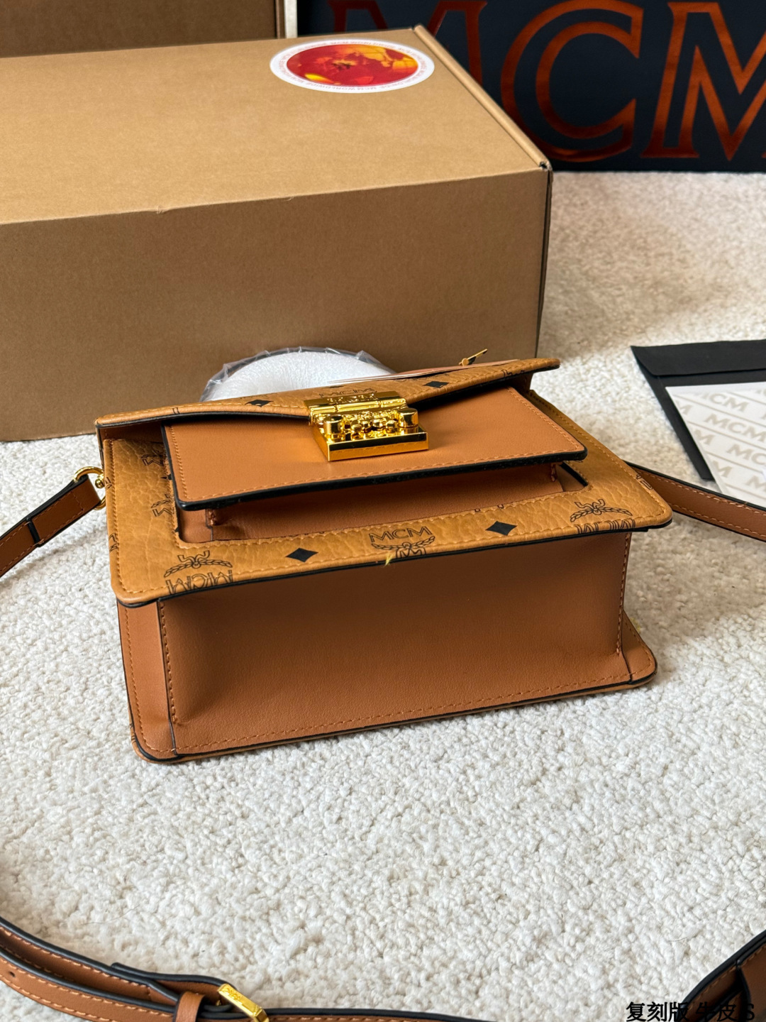 WYE002-1,TOP gallery