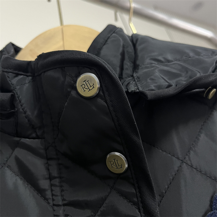 XG8446-1,118 gallery