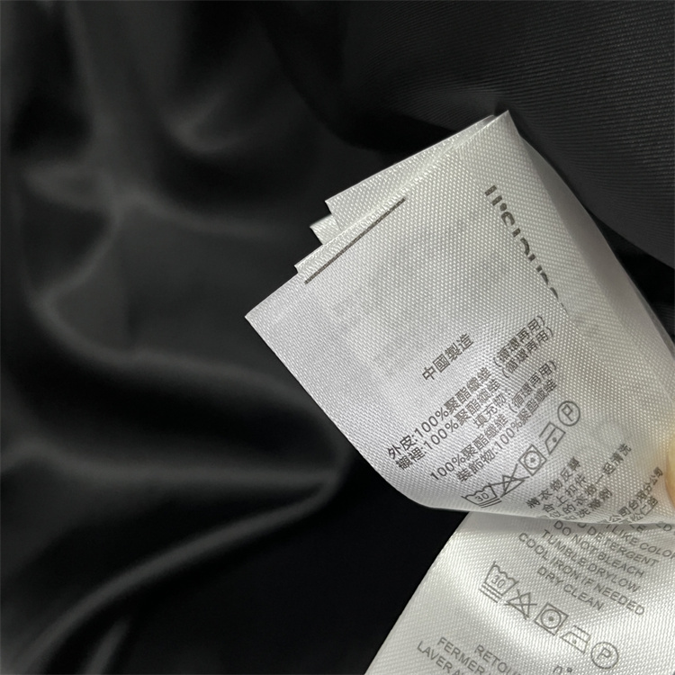 XG8446-1,118 gallery