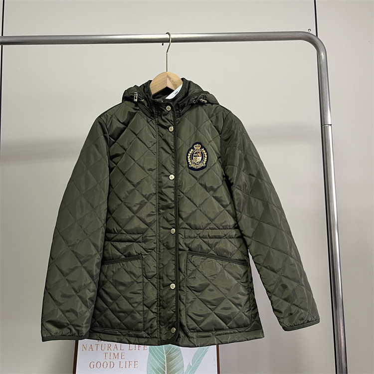 XG8446-1,118 gallery