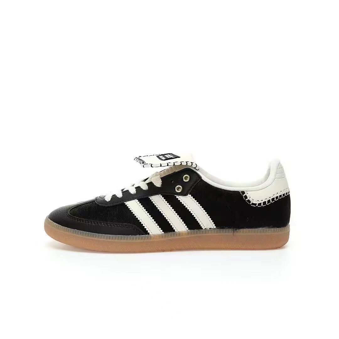 Oo1369-364.2💴52.9$adidas gallery