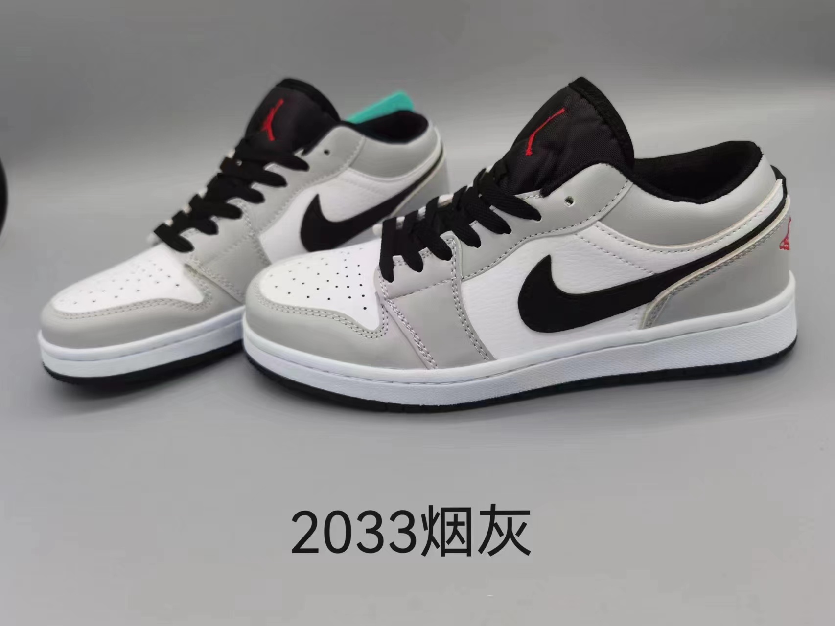 V1591-200.76💴32.88$NIKE gallery