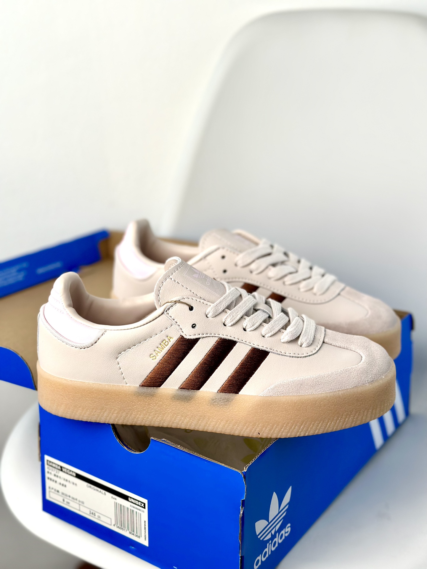 V2192-343.2💴52$Adidas gallery